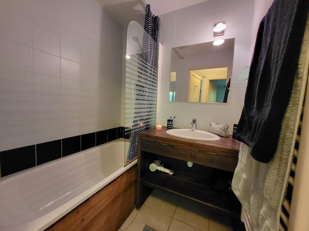 Appartement Dans Chalet Avec Piscine Couverte Сен-Жерве-ле-Бен Екстер'єр фото